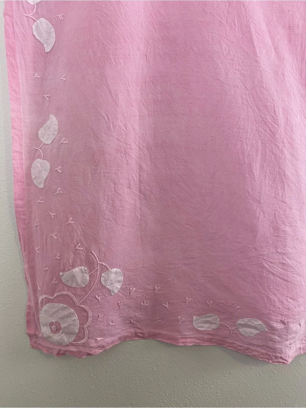 Vintage embroidered pink